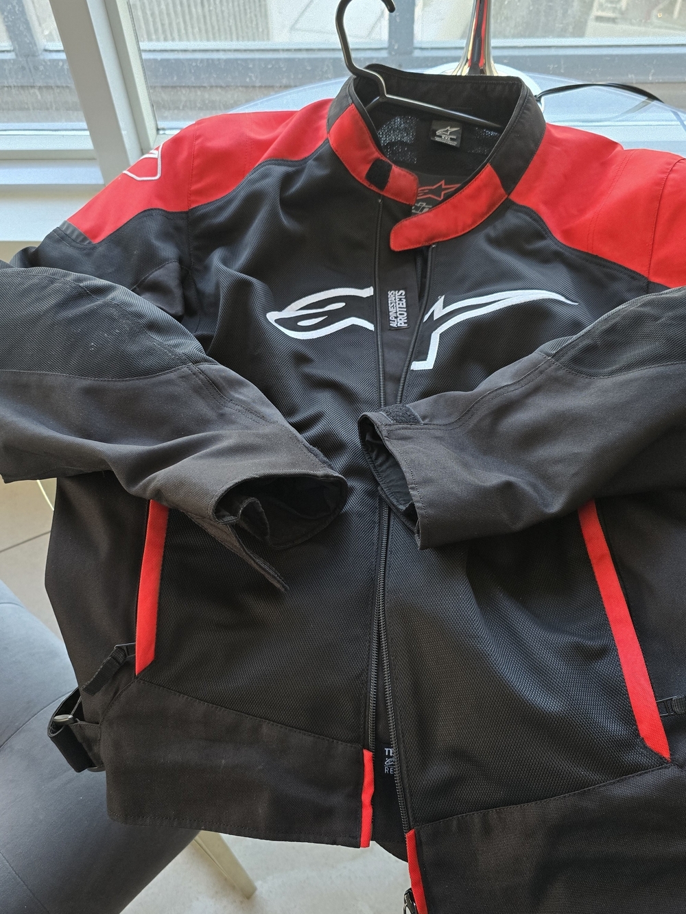Alpinestars T-SP X Superair Motorcycle Jacket — XXL Black & Red - Picture 4 of 6
